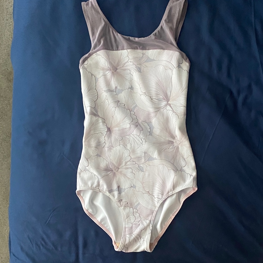 Eleve Custom Victoria Leotard Size Medium